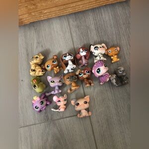 LPS Lot 15 LPS plus accessories